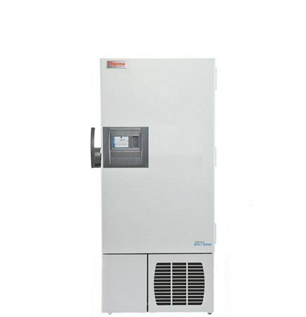 Hlubokomrazící boxy Thermo Scientific HERAfreeze HFU T &nbsp;Va&scaron;e zamrazen&eacute; vzorky mus&iacute; zůstat zamrazen&eacute;. Nov&eacute; hlubokomraz&iacute;c&iacute; boxy HFU&nbsp; řady T nab&iacute;z&iacute; kr&aacute;tk&eacute; doby n&aacute;vratu (po otevřen&iacute; dveř&iacute;) a vynikaj&iacute;c&iacute; rovnoměrnost teploty. &nbsp;&nbsp;Va&scaron;e vzorky jsou cenn&eacute; stejně jako prostor ve va&scaron;&iacute; laboratoři. S hlubokomraz&iacute;c&iacute;mi boxy HFU&nbsp; řady T je skutečně možn&eacute; um&iacute;stit v&iacute;ce vzorků&nbsp; do fyzicky men&scaron;&iacute;ho prostoru. Mraz&iacute;c&iacute; boxy si můžete vybrat v pěti různ&yacute;ch velikostech. &nbsp;Ochrana vzorků by měla b&yacute;t snadn&aacute;.&nbsp; Hlubokomraz&iacute;c&iacute; boxy HFU&nbsp; řady T maj&iacute; přehledn&yacute; ovl&aacute;dac&iacute; panel s dotykovou obrazovkou, na kter&eacute; je monitorov&aacute;n aktu&aacute;ln&iacute; stav a kter&aacute; v&aacute;m tak umožn&iacute; sledovat, co se děje uvnitř , aniž byste museli otev&iacute;rat dveře. Vestavěn&yacute; z&aacute;znamn&iacute;k dat umožňuje dokumentaci dat.Dal&scaron;&iacute; popis a informace naleznete v prospektu.